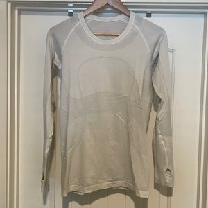 Lululemon Swiftly Tech Long Sleeve